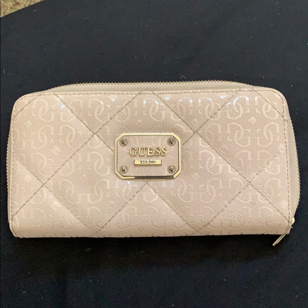 Guess wallet